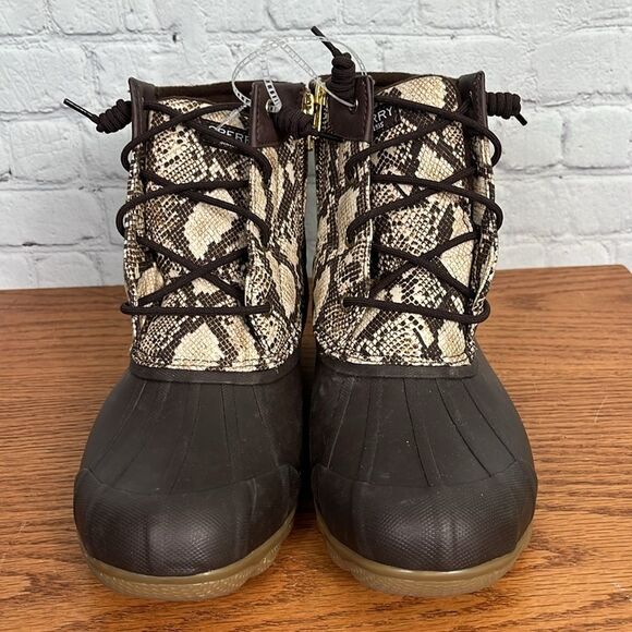 NWOB SPERRY Saltwater Snake Print Textile Duck Boots Waterproof Rain Snow Winter - Picture 2 of 7